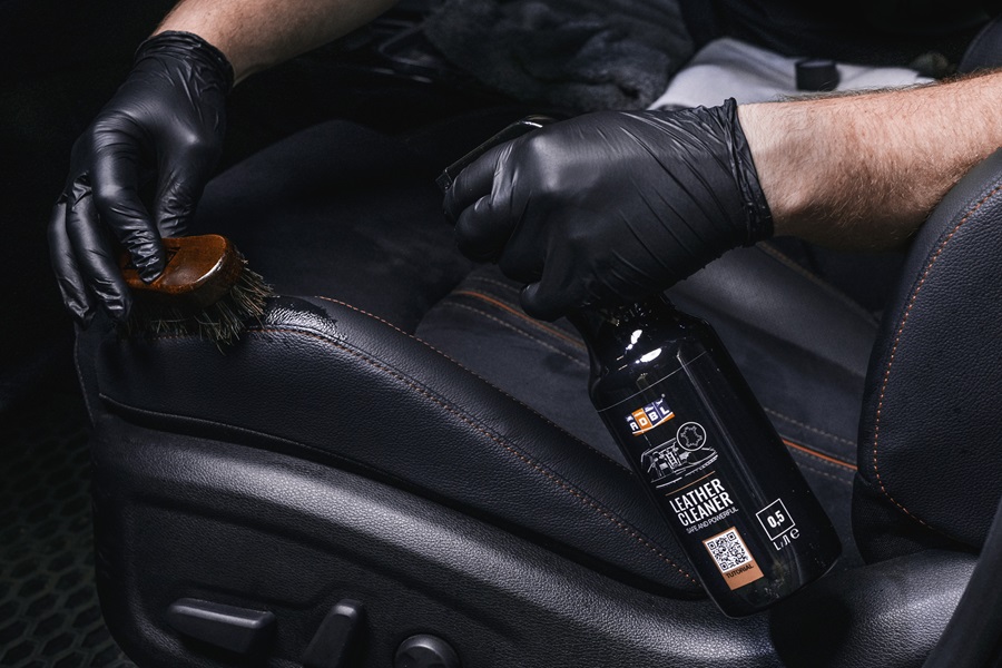 LEATHER CLEANER 